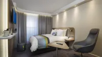 Holiday Inn Express & Suites LISBON - PRÍNCIPE REAL Hotels in Lisbon