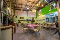 Poomvarin Resort Hotels in Amphoe Pak Phli