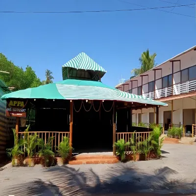 YogiTree Beach Resort & Cafe Hôtels à : 