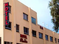Aladdin Hotel Beer Sheva Hotels near American Eagle Store