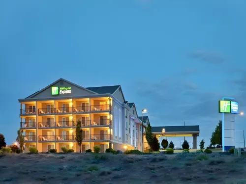Holiday Inn Express & Suites RICHLAND by IHG