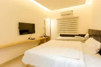 Sri Senthoor Velavan Palace SSV Palace Hotels in Tiruchendur