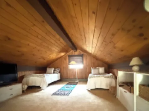 Private Chalet less than 1 mile to  Ski Resort ハンターのホテル