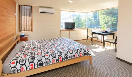 Miyabitake Отели рядом с достопримечательностью «Nishimura Kyotaro Memorial»