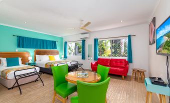 Port Douglas Motel