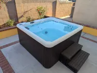 Lux spacious 5BD house with Hot tub, Wi-Fi, AC, and games in brilliant Anaheim