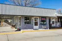 Rodeway Inn & Suites Raton Hotels near NRA Whittington Center