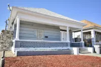 Entire Cozy House Near Utep Hotels near The University of Texas at El Paso