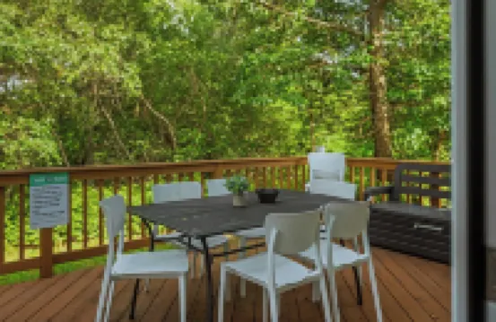 For Lake Sake by AvantStay Lakefront Hot Tub View