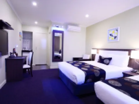 พาร์ค สไควร์ มอเตอร์ อินน์ แอนด์ เซอร์วิส อพาร์ตเมนท์ โรงแรมในเมลเบิร์น