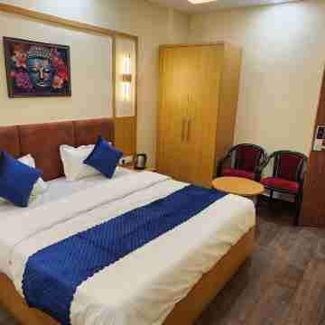 Hotel The Ananta Inn Rooms