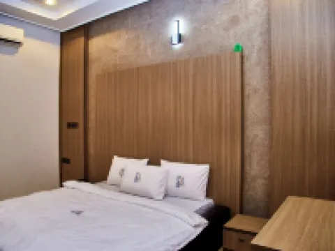 De Mipos Luxury Suites Hotels near Nike Art Gallery, Abuja