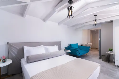 Lithies Zante Living - Homestays
