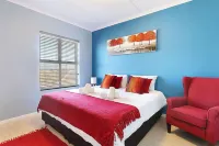 Ocean Breeze 59 Hotels near Lakeside Centre