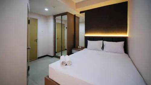 Spacious 2Br Combine Unit at Bale Hinggil Apartment - 2-Star