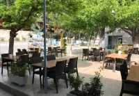 Kılıç AirPort Otel Hotels in Menderes