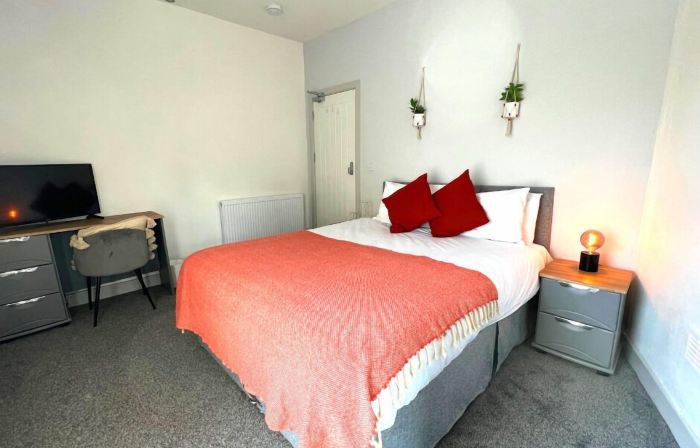 Darlington Suites by SA Stays