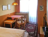 Chalet in Dienten with Ski-in Access & Pool