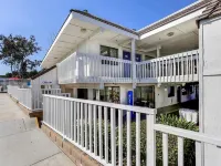 Super 8 by Wyndham Livermore Hotels in Alameda County