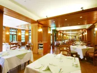 Chuzenji Kanaya Hotel Hotels near Shirane Mountain