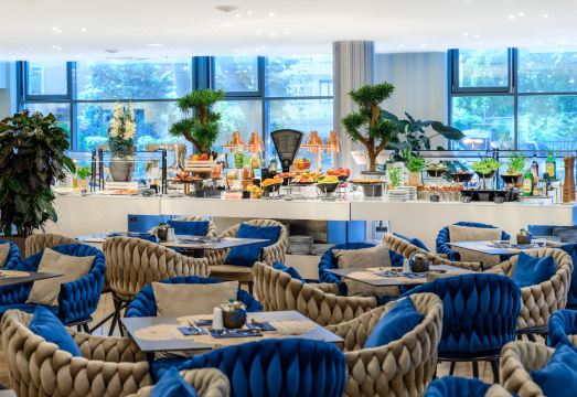 웰니스 수영장 사진