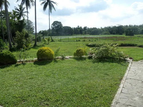 Cocoworld Bungalow Hotels in Kurunegala