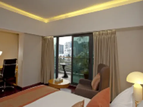 Lakeshore Suites Banani Hotels in Dhaka