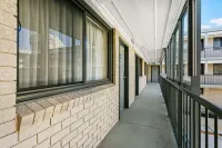 Quality Inn Sunshine Haberfield Hotels in Summer Hill
