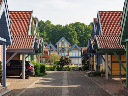 Cozy Holiday Home with Wood Burning Stove Near Water Отели в г. Восточный Пригниц-Руппин