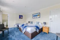 Loch Ness Clansman Hotel Hotels in Drumnadrochit