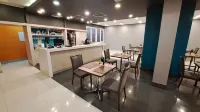 Hotel Diego de Almagro Calama Express - breakfast