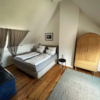 Hotel Prinz Hotels near Rosenheimer Platz Train Station
