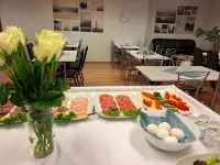 Motell Svinesundparken - breakfast