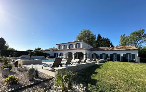 Hôtel la Bastide Saint Martin Hotels in Caunes-Minervois