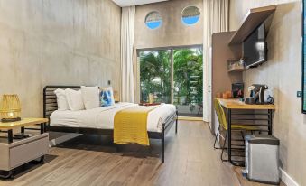 Mother Earth Luxury Boutique Hotel, Restaurant & Spa