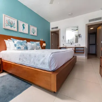 Outstanding 1 Bedroom Apartment Pool View A
