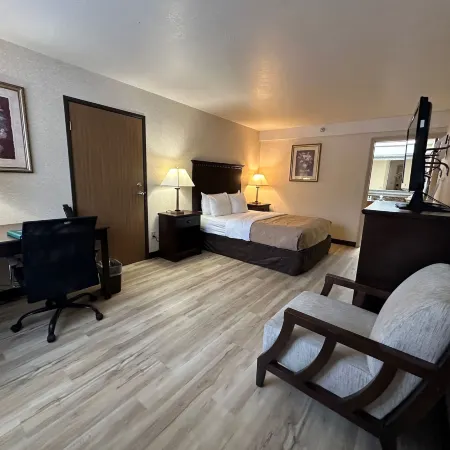 Wingate by Wyndham Gunnison Near Western Colorado University
