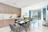 Vacay Lettings - Beach Vista  Beachfront Hotel a 