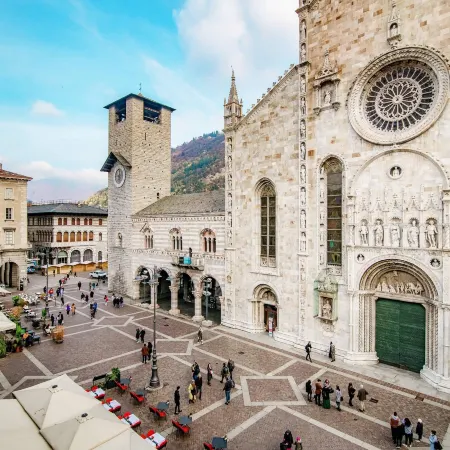 Aurum - Como Luxury Suites