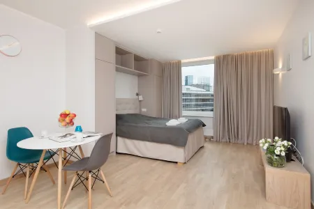 8Era Business Executive Rotermanni Apartments Отели рядом с достопримечательностью «Дом-музей Петра I»