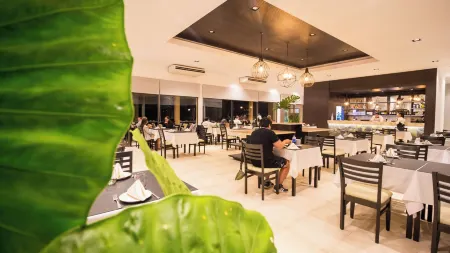 Pirayu Hotel & Resort Отели в г. Пуэрто-Игуасу