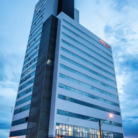 Ibis Palmas Avenida JK