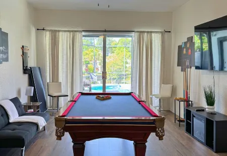 Indian River: Tranquil Waterfront Retreat