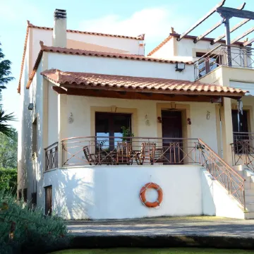 Villa Bella Loukisia