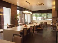 โรงแรมเคส์ สตรีท มิยาซากิ - พร้อมอาหารเช้า