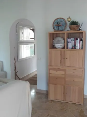 House and garden terraces, fabulous sea and mountain views. Betlem