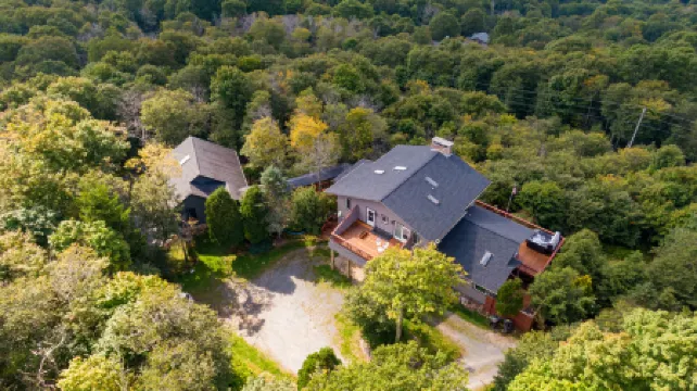 Stunning Views and Cozy Chalet - Perfect Couples Escape