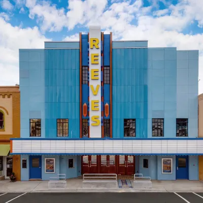 Three Trails • Unit 6 | 1 Bedroom Hotels in Elkin