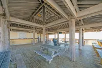 Golf Course Views and Modern Amenities - Charming Coastal Retreat