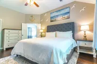Modern Amenities with Spacious Patio and Playground - Elegant Oasis Hotels in Montgomery